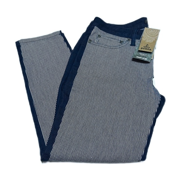 NEW prAna Indigo Stripe Jett Organic Cotton Capri Pants Size 4 Railroad Stripes - Picture 4 of 9